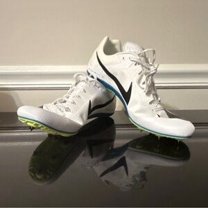 SALE -10%
Nike White Running Spikes with Black Swoosh and Neon Yellow Accents